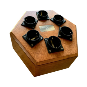 Kallyste Opus 18 Powerstrip